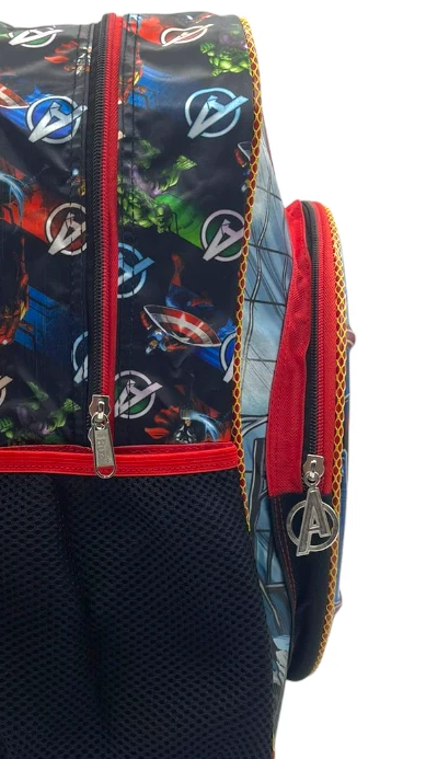 Mochila Escolar Primaria Avengers LUZ LED / con Carro | Ruz